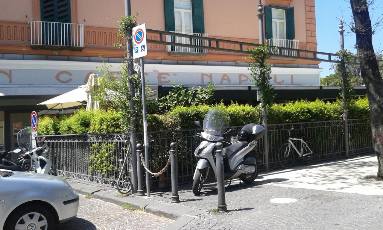 Ferienwohnung Dimora Stabiae Castellammare di Stabia Exterior foto
