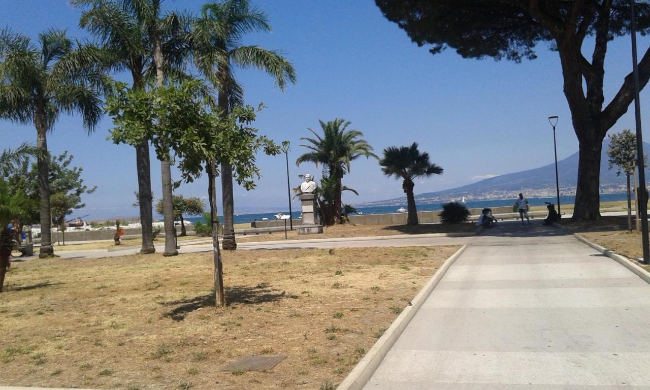 Ferienwohnung Dimora Stabiae Castellammare di Stabia Exterior foto